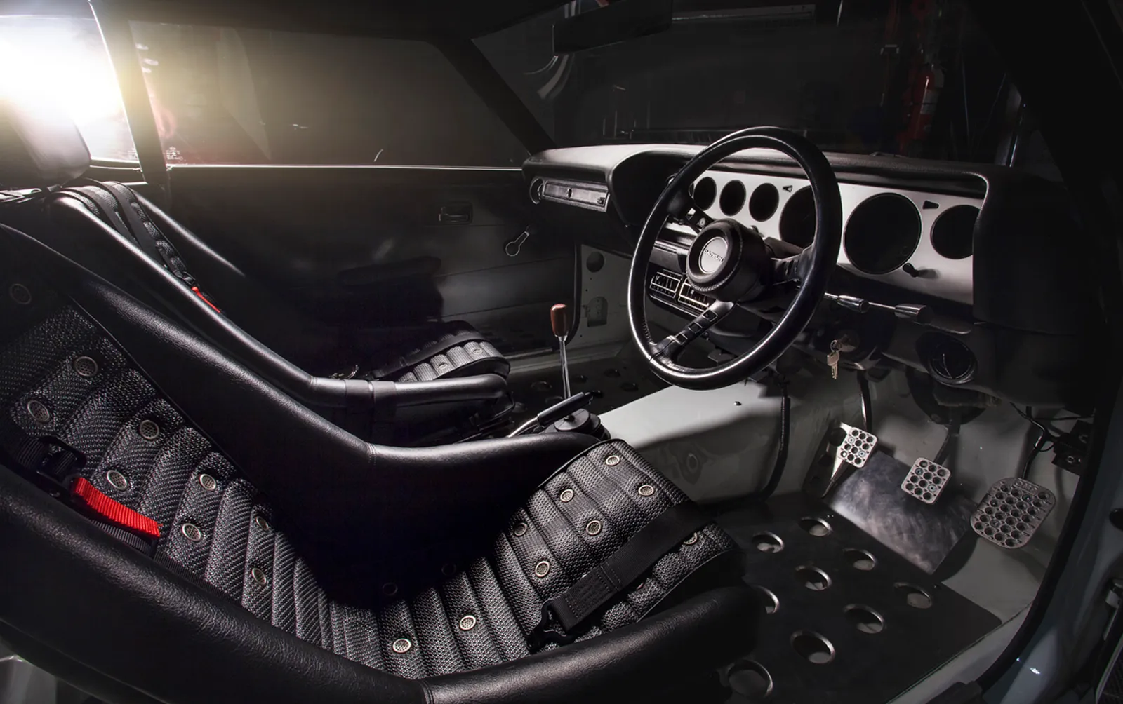 Automotive, photo 6